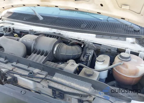 2009 Ford E-350 Super Duty Commercial/Recreational from USA, damaged, VIN 1FTDS34LX9DA56972